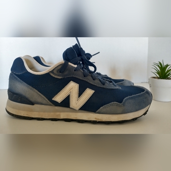 New Balance Athletic Blue Sneakers Mens Cushion Size 8 - Picture 10 of 11